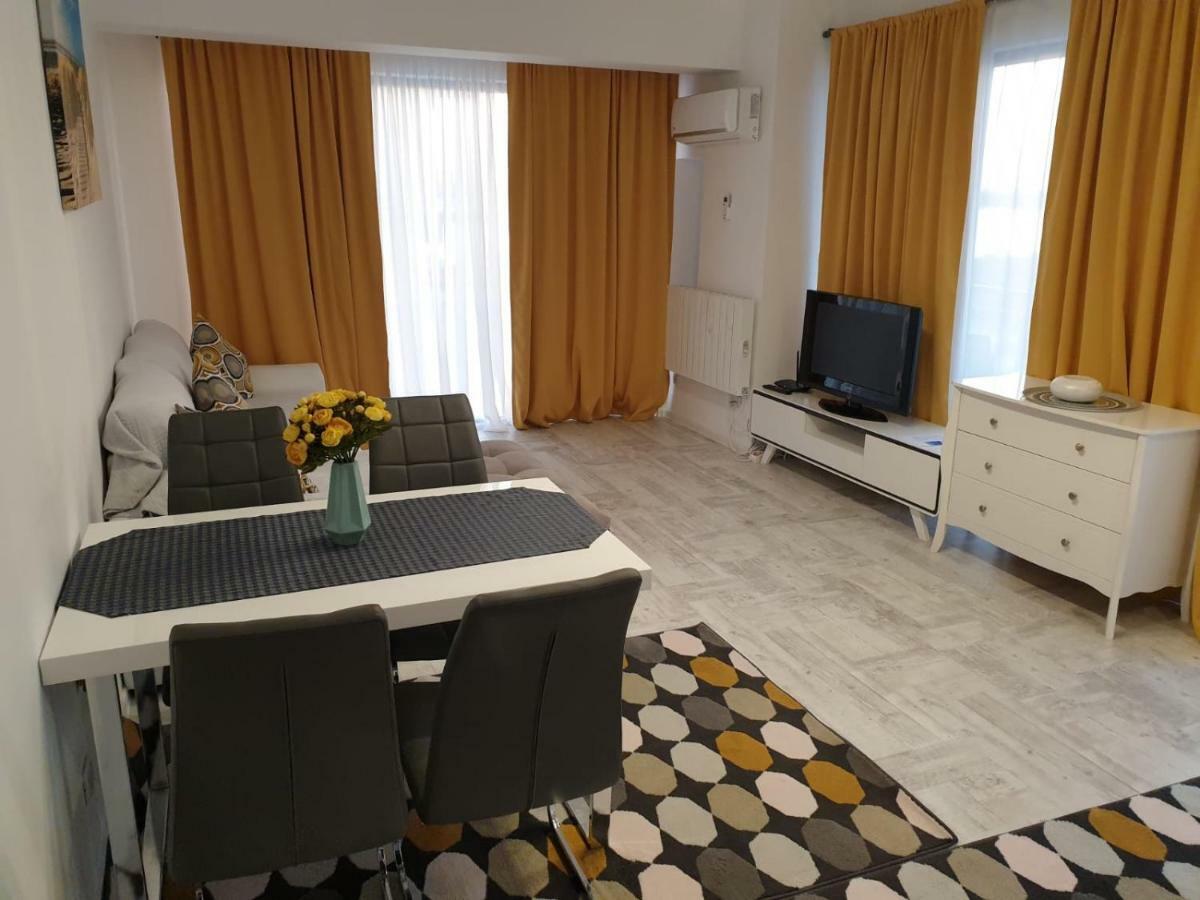 Sea Breeze Apartments Mamaia Nord De Silva 외부 사진
